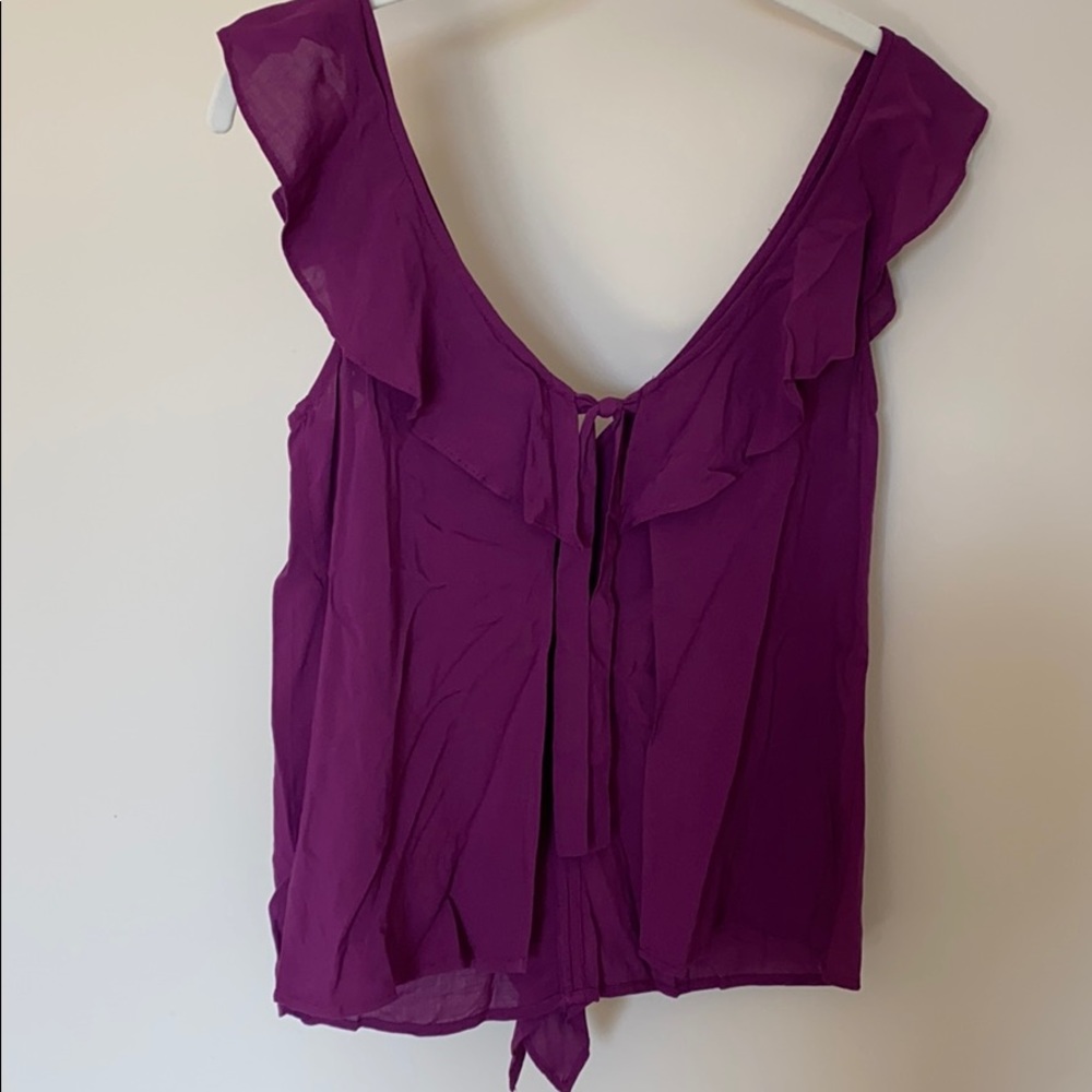 Express Ruffle Tank Tie Back - Picture 4 of 7